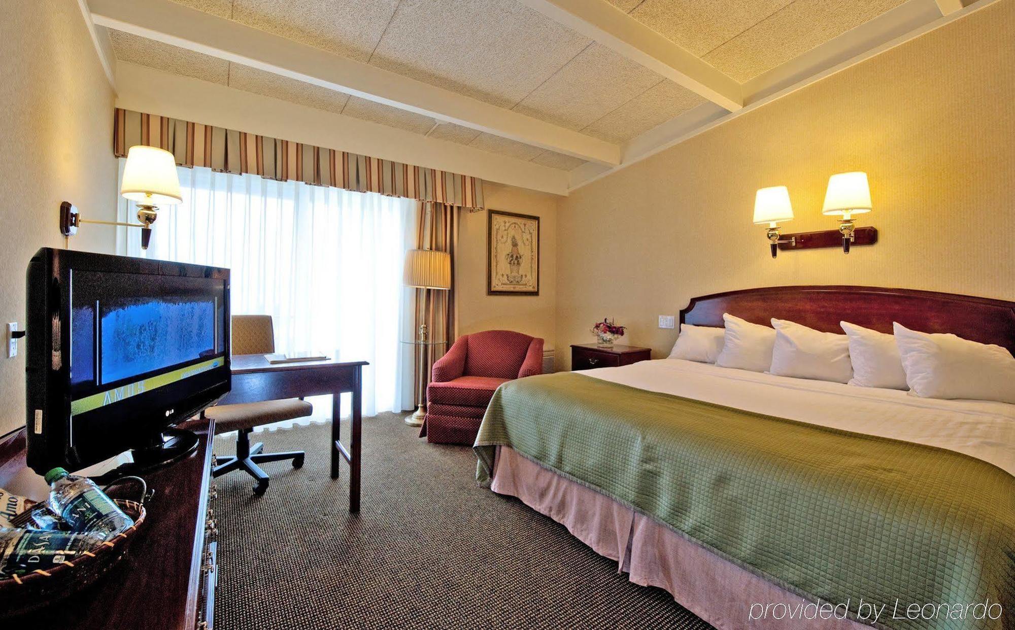 Howard Johnson By Wyndham Middletown Newport Area Bilik gambar